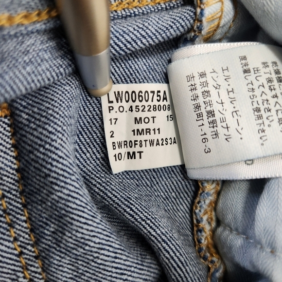 L.L. Bean Womens True Shape Classic Fit High Rise Bootcut Leg Jeans-10 MT - Picture 7 of 11